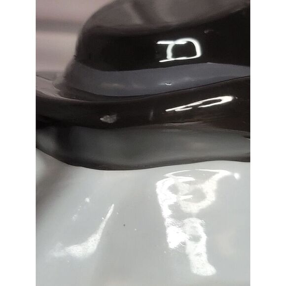 Warner Brothers Studio Bugs Bunny NEW YORK Musical Cookie Jar - Picture 4 of 11